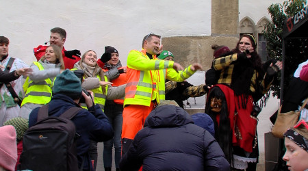 Sturm auf das Pfullinger Rathaus (Quelle: RTF.3)
