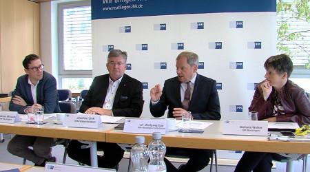 Pressekonferenz zur wirtschaftlichen Lage im Zollernalbkreis (Quelle: Wolfgang Epp Joachim Link Michael Miklautz Stefanie Walker)