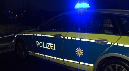 Polizeiauto mit Blaulicht (Quelle: RTF.3)